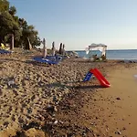 Marti Θέρετρο