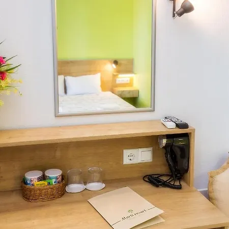 Üdülőközpont Marti 3*