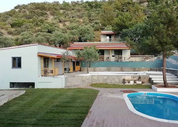 אתר נופש Marti 3*